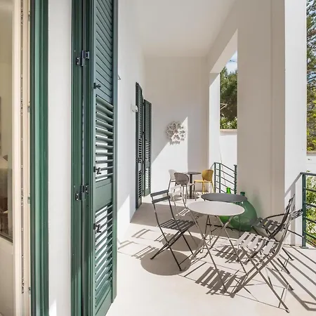 דירה Pigro Bed Rooms With Garden By Sit לצ'ה
