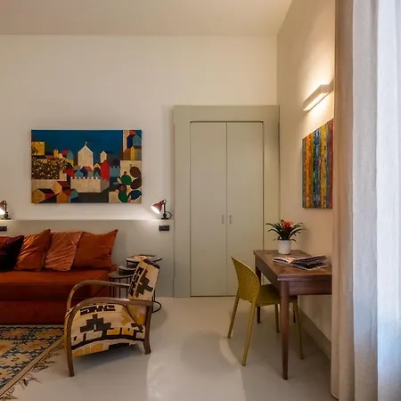 Pigro Bed Rooms With Garden By Sit דירה *