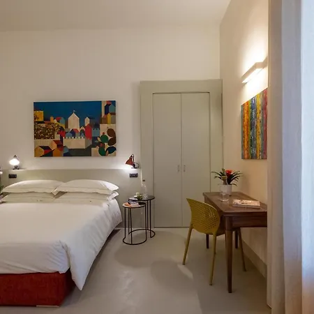 Pigro Bed Rooms With Garden By Sit דירה לצ'ה